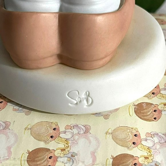 NIB Precious Moments 'Whos gonna fill your shoes' boy figurine - Picture 4 of 11